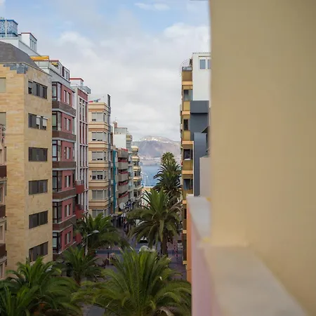 Homeforguest Sunny And Bright By Las Canteras
