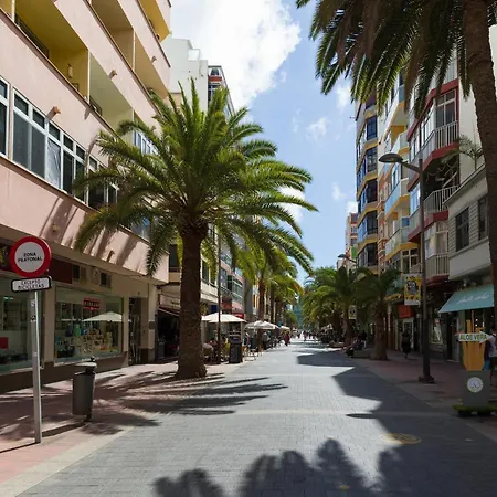 Lägenhet Homeforguest Sunny And Bright By Las Canteras