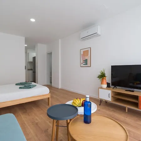 Homeforguest Sunny And Bright By Las Canteras *